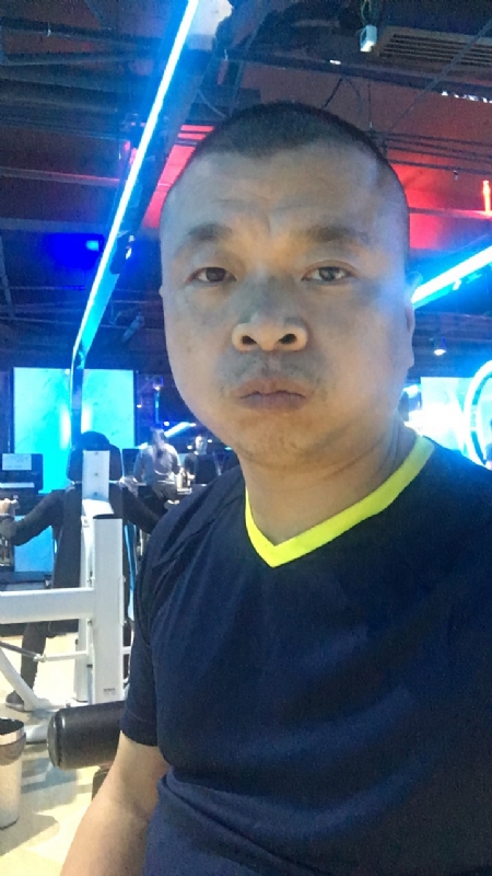 奋斗的第一张照片--安溪交友网