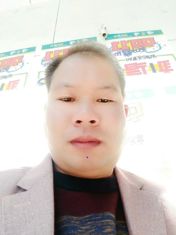 左手牵右手的第一张照片--安溪交友网