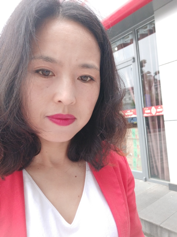 枫叶飘零的第一张照片--安溪交友网