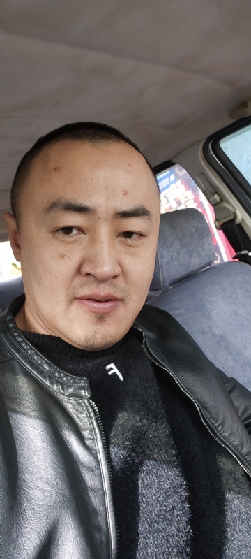 精神九哥的第一张照片--安溪交友网