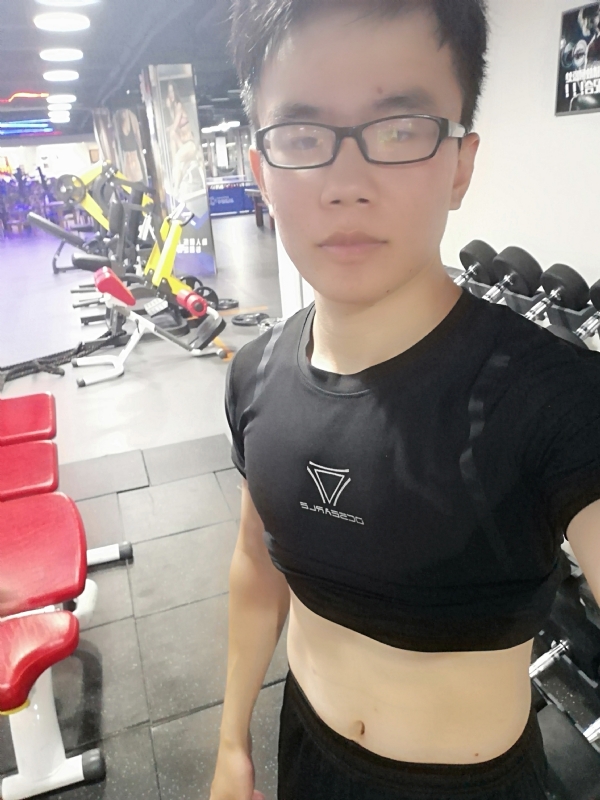 石榴裙下的第一张照片--安溪交友网