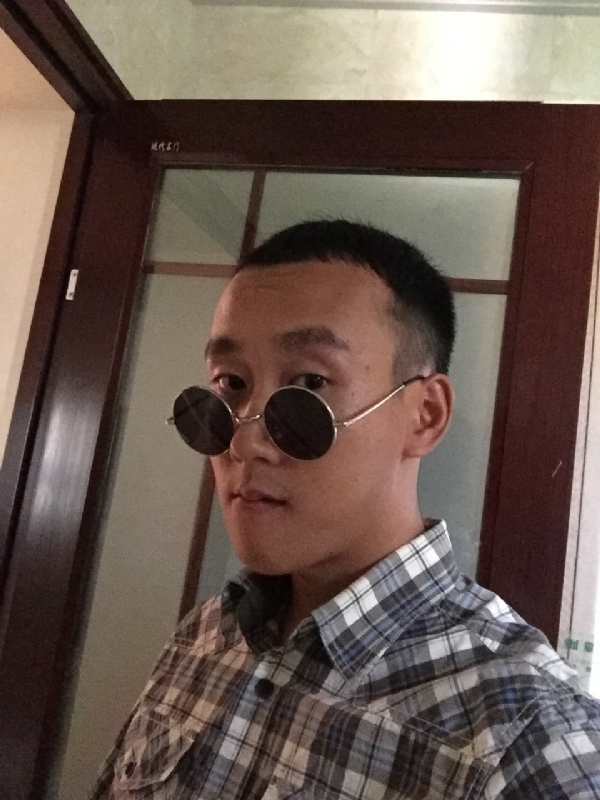 悲喜的第一张照片--安溪交友网