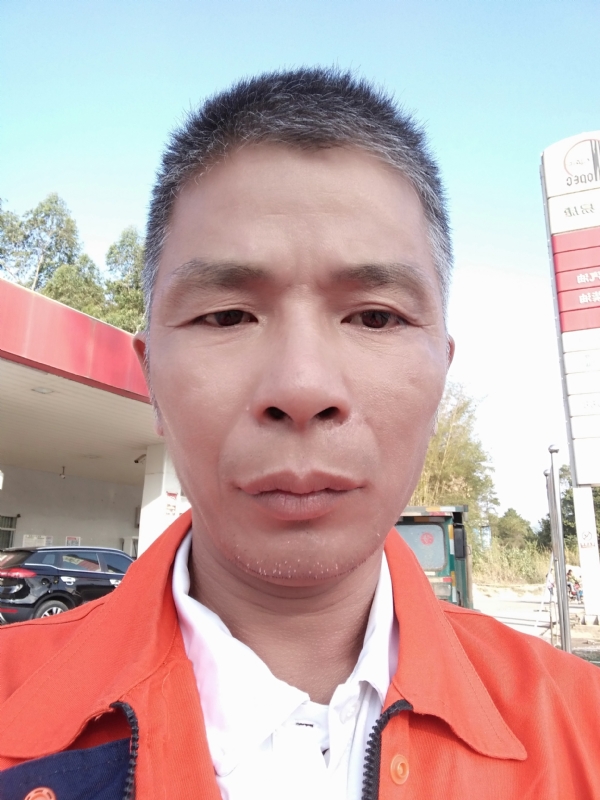 静候缘分的第一张照片--安溪交友网