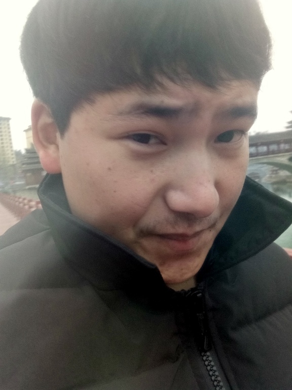 侗族青年作家超超的第二张照片--安溪交友网