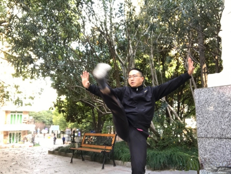 自故深情好受伤的第三张照片--安溪交友网
