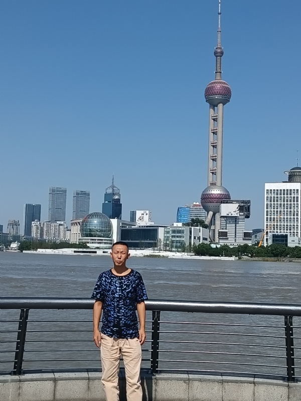 伪装浪漫的第一张照片--安溪交友网