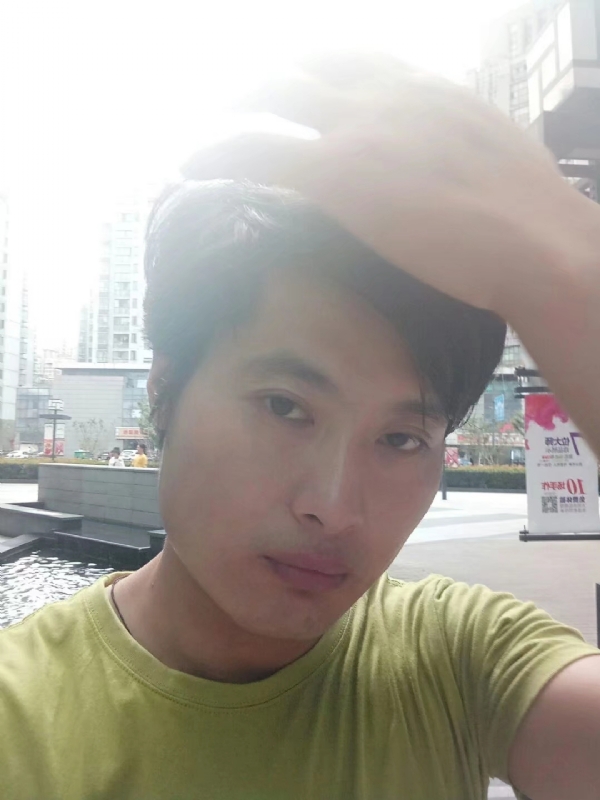 钢铁侠的第一张照片--安溪交友网