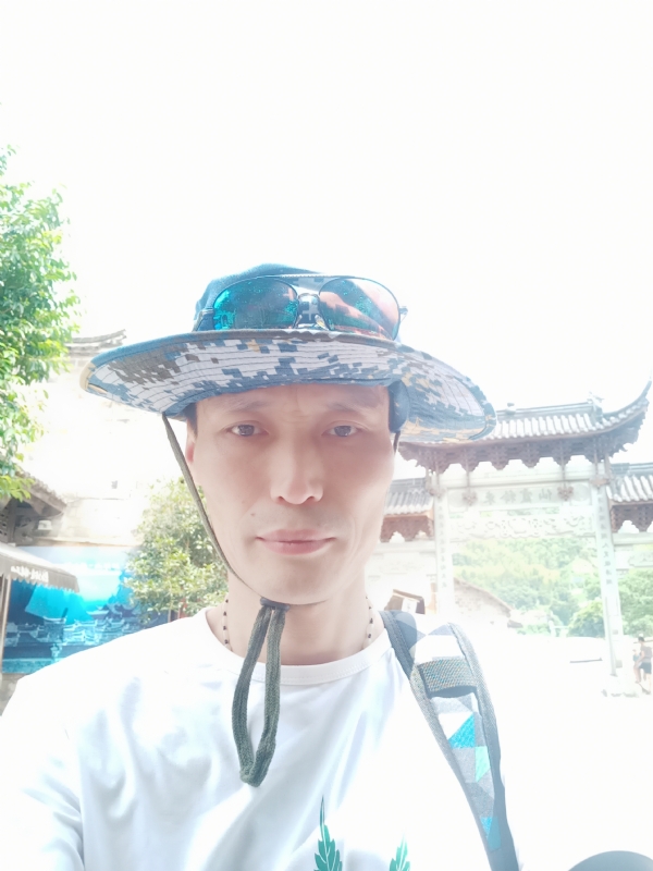 童群海的第一张照片--安溪交友网