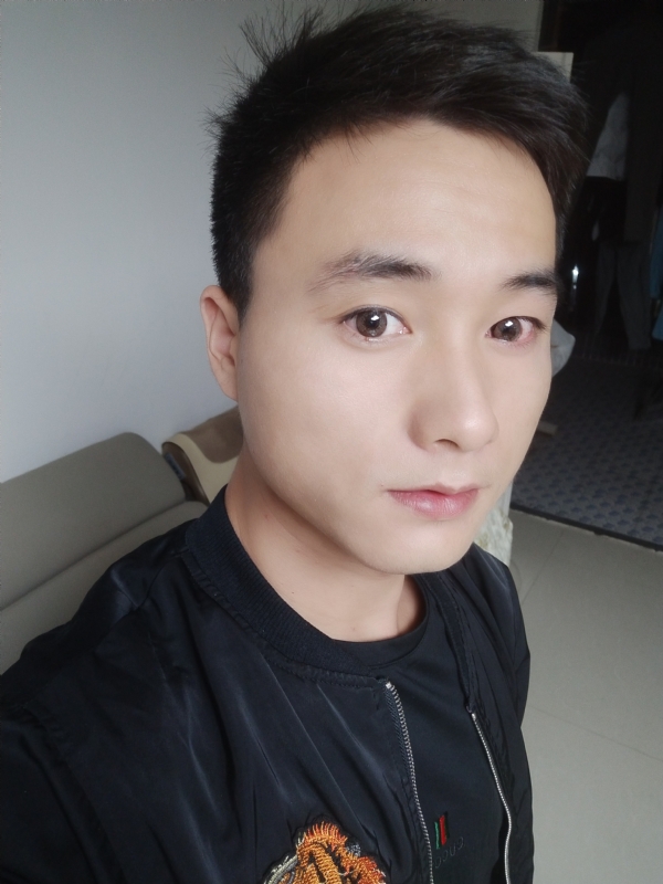 何凡的第三张照片--安溪交友网