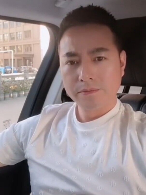 勿忘初心的第一张照片--安溪交友网