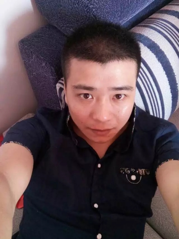 漫步的面包的第一张照片--安溪交友网