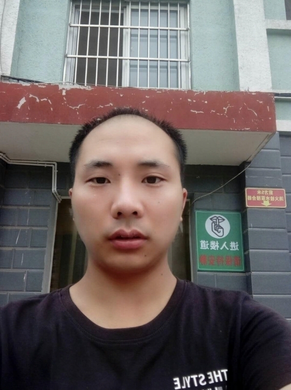 亮亮的第三张照片--安溪交友网
