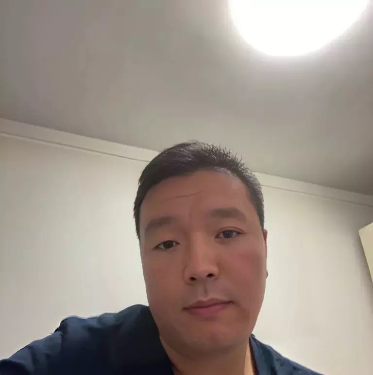 穿唐装的松鼠的第一张照片--安溪交友网
