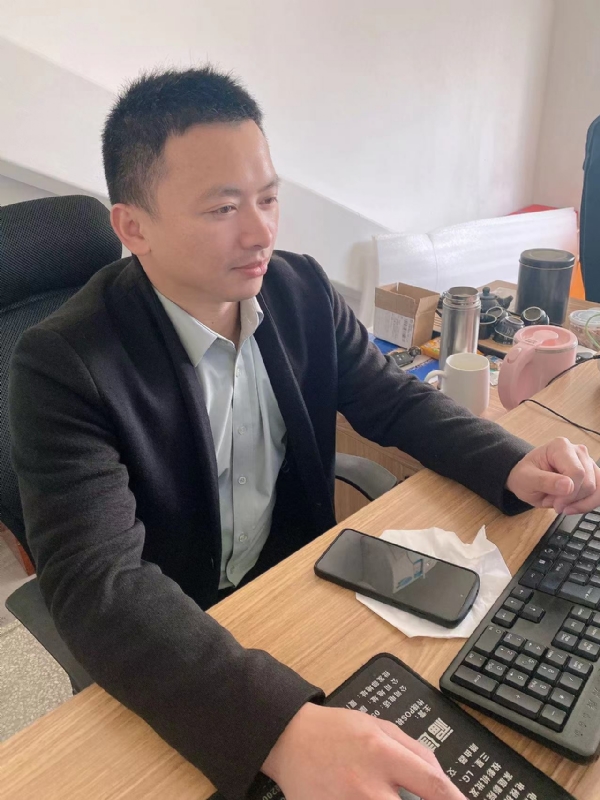 落叶知秋的第一张照片--安溪交友网
