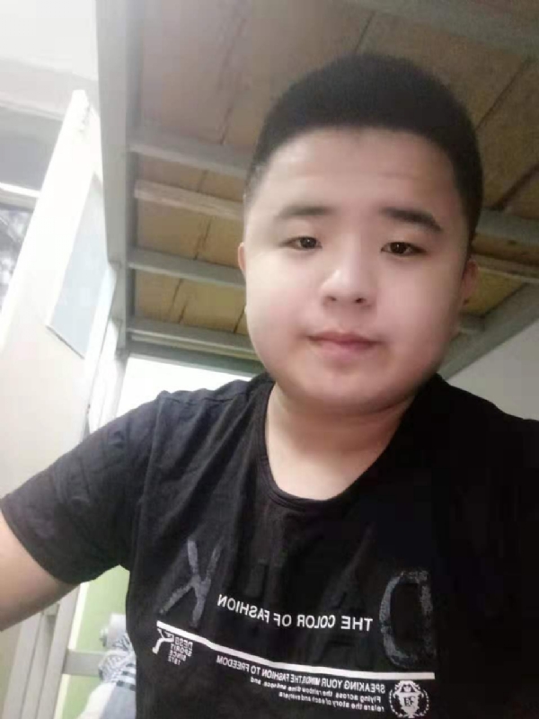 打小就爱淘气的第一张照片--安溪交友网