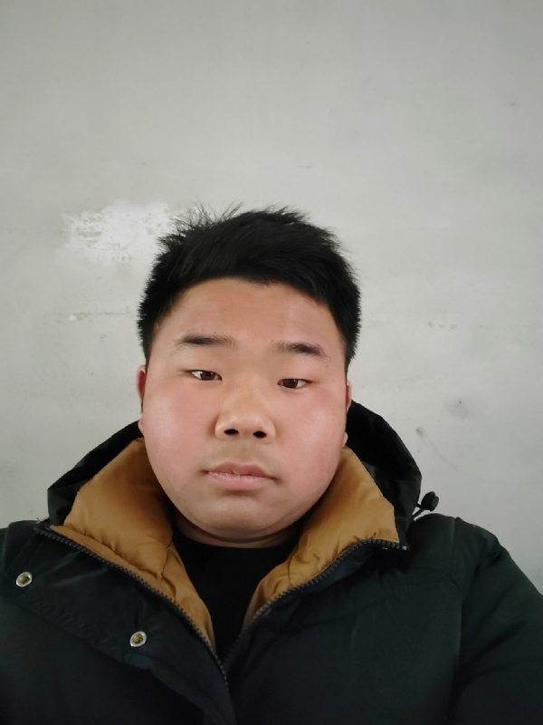 精神饱满的第五张照片--安溪交友网