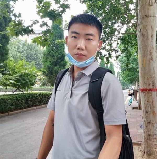 90年男征婚的第一张照片--安溪交友网