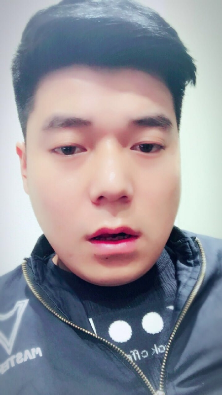 风向决定发型的第一张照片--安溪交友网